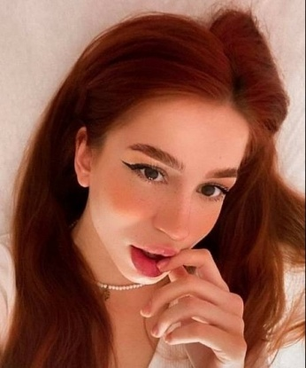 Антонина, 20 лет, 1 размер груди